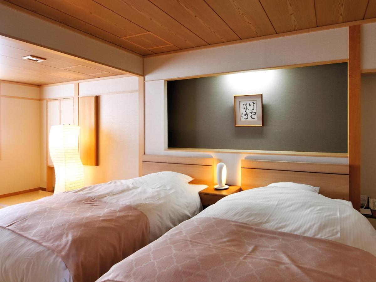 Hotel Tsubakino Яманути Экстерьер фото